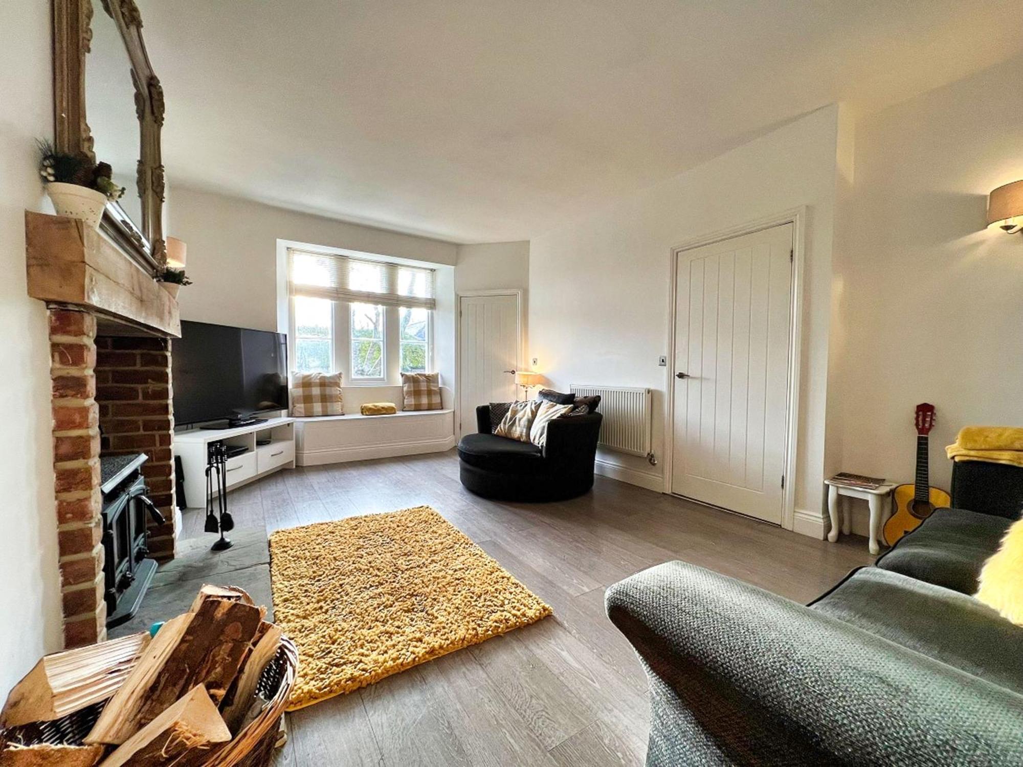 Holiday home Norham Cottage: Rural Retreat With Access And Dog-friendly Amenities *