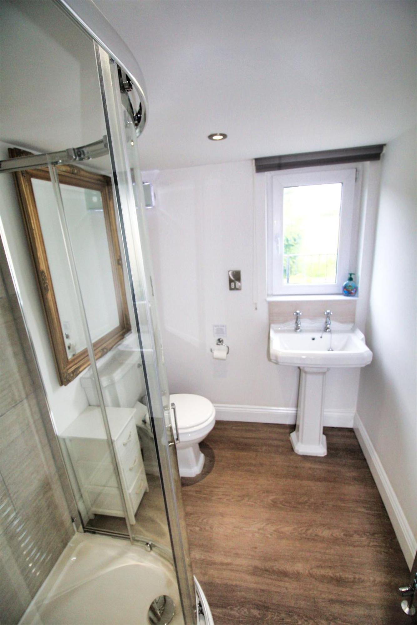 Norham Cottage: Rural Retreat With Access And Dog-friendly Amenities